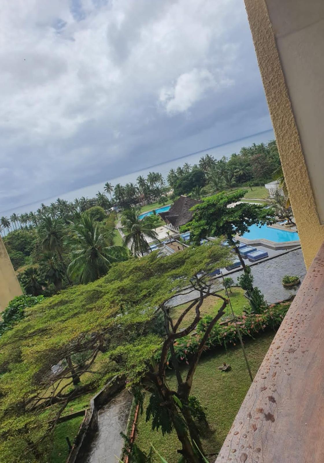 Restful Beach Front Studio-Diani Apartment Diani Beach Exterior photo